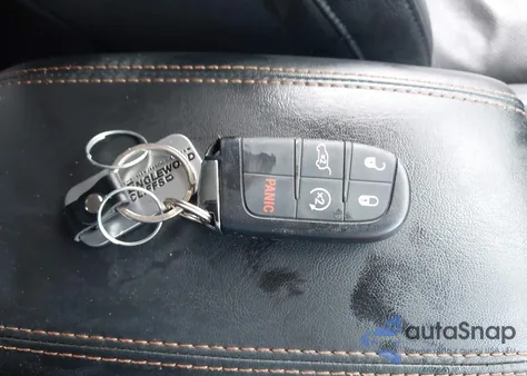 2022 Jeep Compass Limited из США, поврежденный, VIN 3C4NJDCB4NT111538